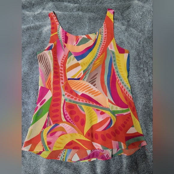 Colorful Abstract Print Women's Top - Picture 3 of 8